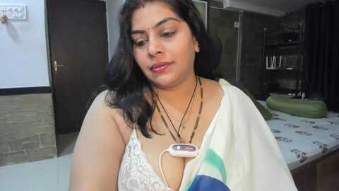 tarivishu23 @ stripchat on 20231104