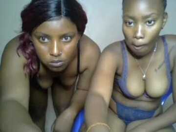 beequeens @ stripchat on 20231105