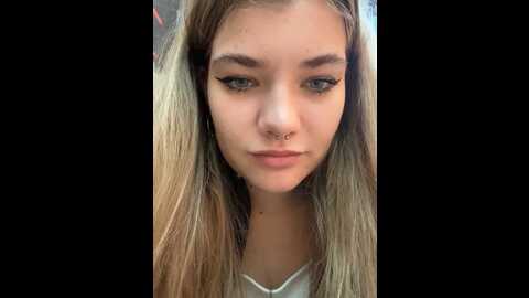 holy_tereza @ stripchat on 20231105