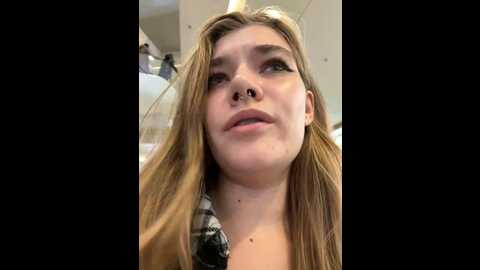 holy_tereza @ stripchat on 20231105