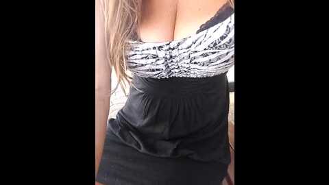 larareinadelsol @ stripchat on 20231105