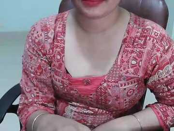 lipasharma @ stripchat on 20231105