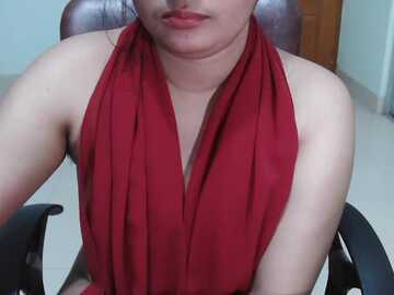 lipasharma @ stripchat on 20231105