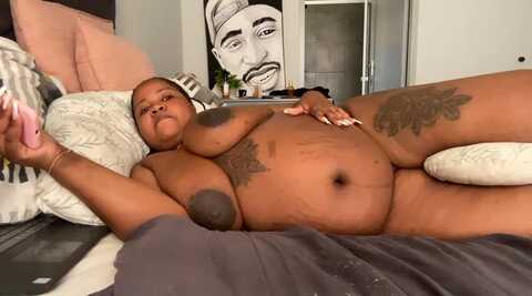 misslola27 @ stripchat on 20231105