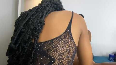 misslola27 @ stripchat on 20231105