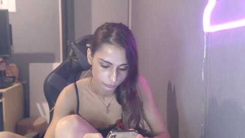 sarahqueen001 @ stripchat on 20231105