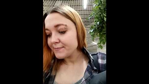 shine_diamond @ stripchat on 20231105