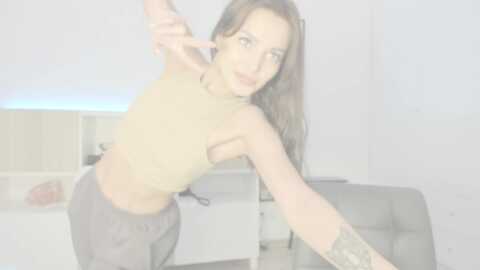 xx_leila @ stripchat on 20231105