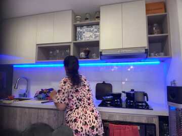 alirawrz @ stripchat on 20231106