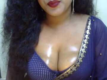 iamdona @ stripchat on 20231106