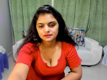 kia_tiya @ stripchat on 20231106