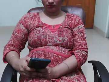 lipasharma @ stripchat on 20231106