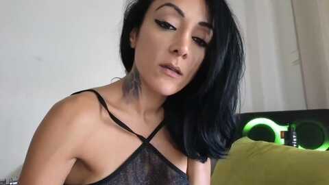 miatemptress69 @ stripchat on 20231106