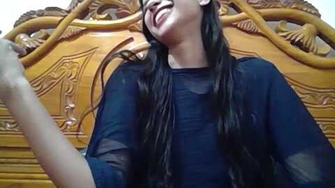 naylaah @ stripchat on 20231106