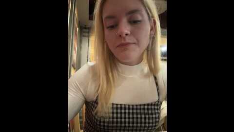 queendance @ stripchat on 20231106