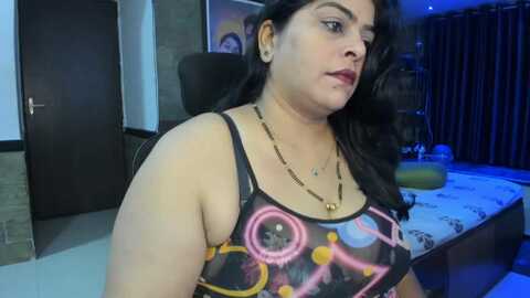 tarivishu23 @ stripchat on 20231106