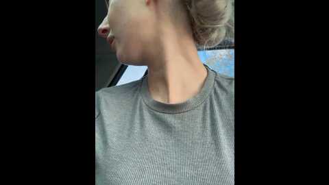 cutieemy @ stripchat on 20231107