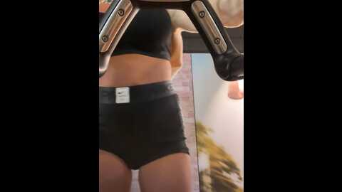 f3ckdolllucy @ stripchat on 20231107