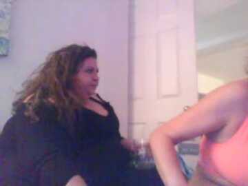 ghettoprincess4 @ stripchat on 20231107