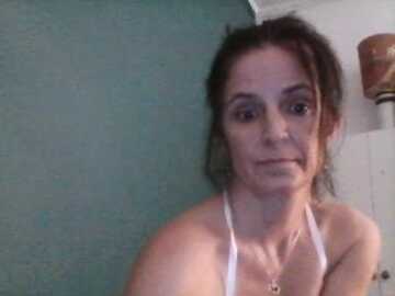juliadusud @ stripchat on 20231107