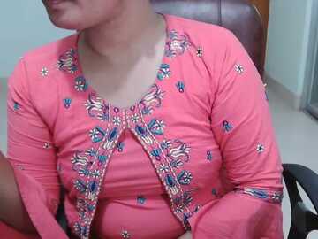 lipasharma @ stripchat on 20231107