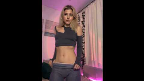 lunarase @ stripchat on 20231107