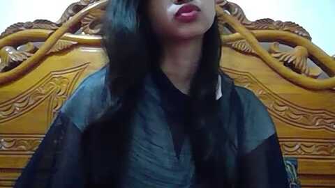 naylaah @ stripchat on 20231107