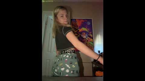 cutiepietease02 @ stripchat on 20231108