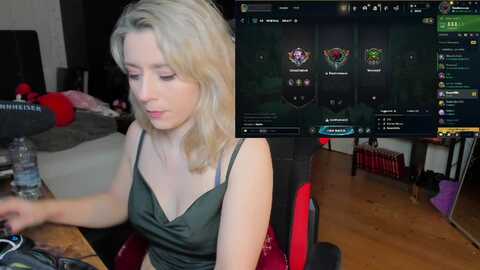 lisaonthemoon @ stripchat on 20231108