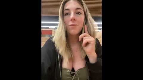 mommmyyummy @ stripchat on 20231108