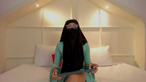 new_arab_kingdom @ stripchat on 20231108