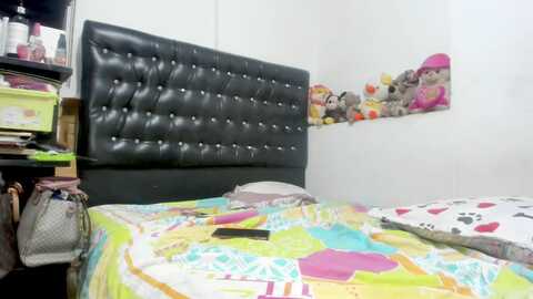 sexylatin_ @ stripchat on 20231108