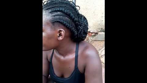 holygrail001 @ stripchat on 20231110