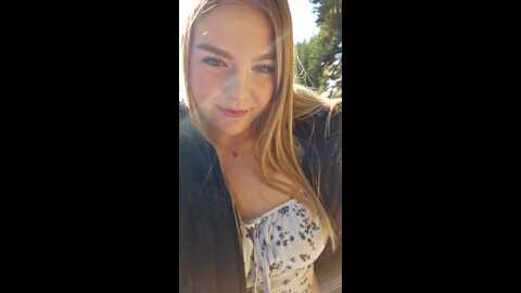 larablond @ stripchat on 20231110