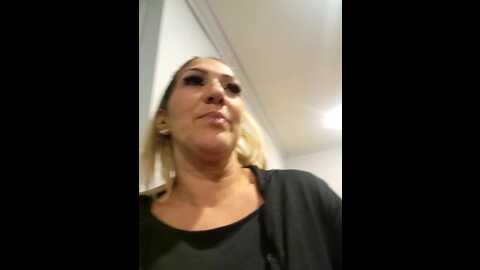 littlemisseeve @ stripchat on 20231110