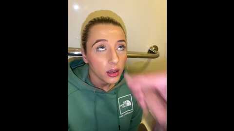 strongqueen @ stripchat on 20231110