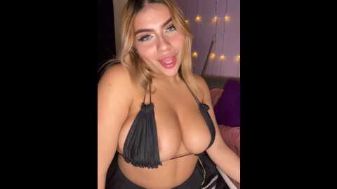 miawhitepinkk_
