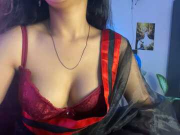 royal_girl_ @ stripchat on 20231111