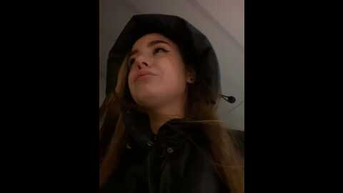 snow_ma1den @ stripchat on 20231111