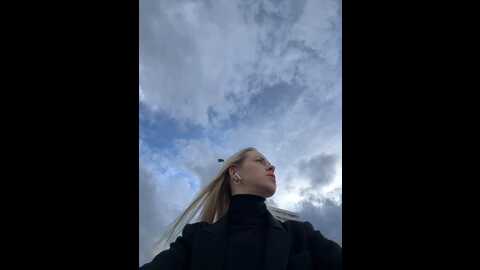 streetdoll @ stripchat on 20231111