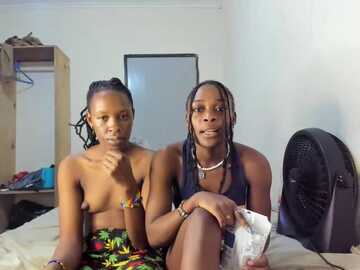 vee_sexy8 @ stripchat on 20231111