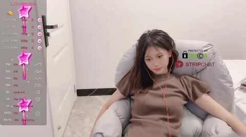 aa_anna @ stripchat on 20231112