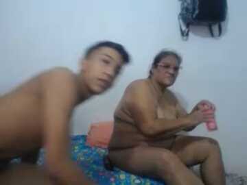 adams_pervert_love @ stripchat on 20231112