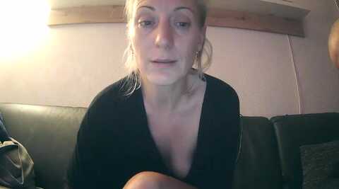 ger_babylon @ stripchat on 20231112