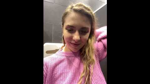 mariid @ stripchat on 20231112