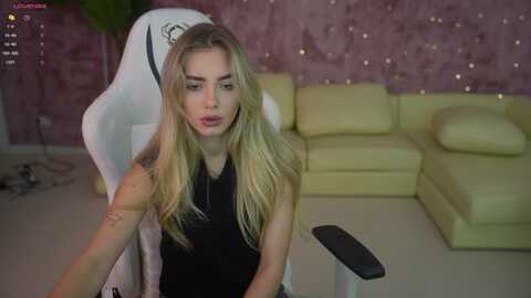 anabel_054 @ stripchat on 20231113
