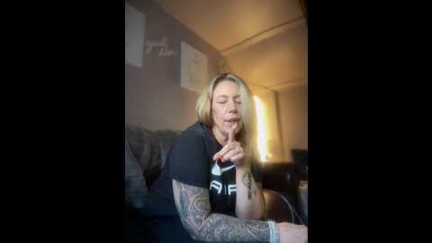 blondebitch2