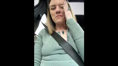 ladylena1 @ stripchat on 20231113