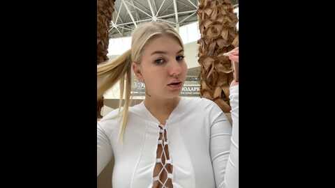 newlale @ stripchat on 20231113