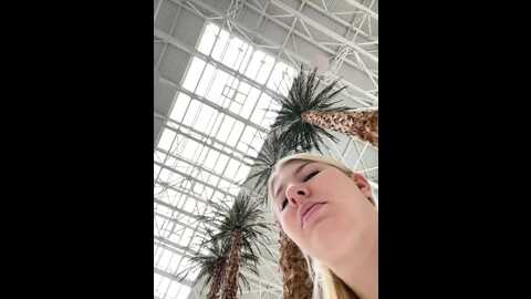 newlale @ stripchat on 20231113